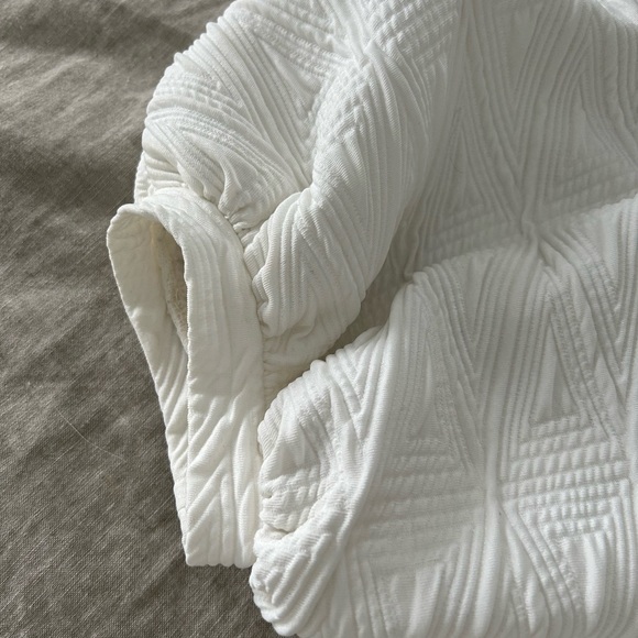 Sold - Picture 5 of 8